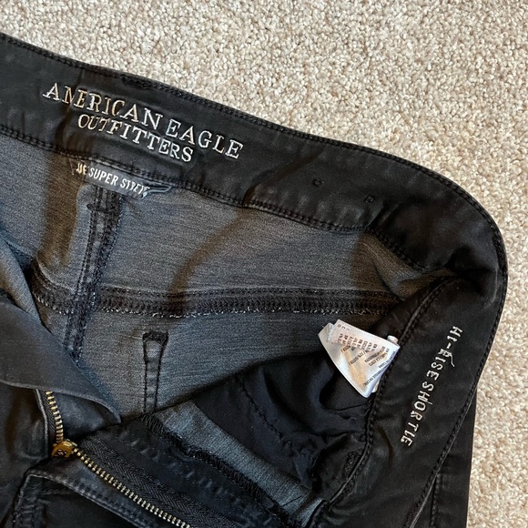 American Eagle High Rise Super Stretch Shorts - Picture 3 of 3